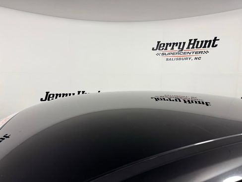 Used 2024 Hyundai Elantra SEL image 12