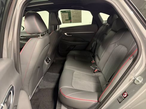 Used 2022 Hyundai Sonata SEL Plus FWD image 25