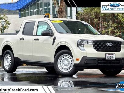 Certified 2025 Ford Maverick XL