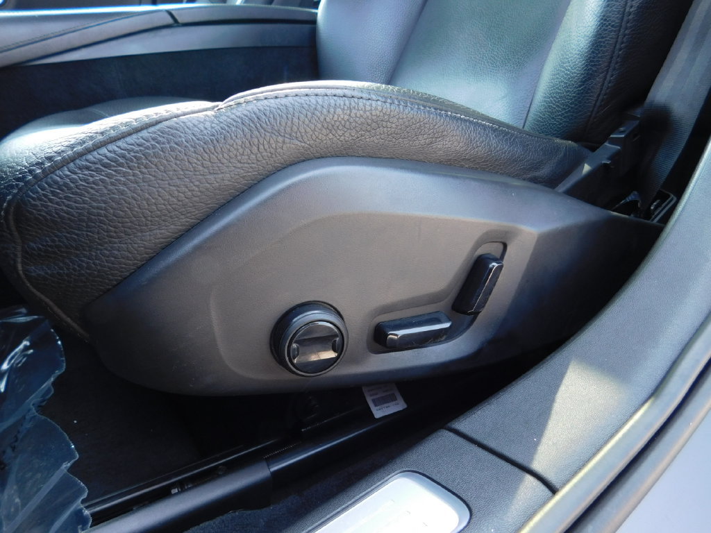 Used 2023 Volvo S90 B6 Plus AWD/4WD image 19