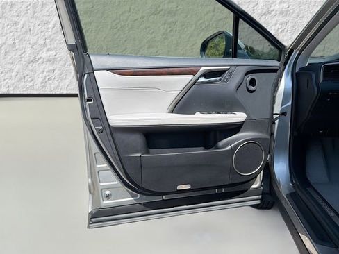 Used 2019 Lexus RX 350 FWD w/ Navigation Package image 22