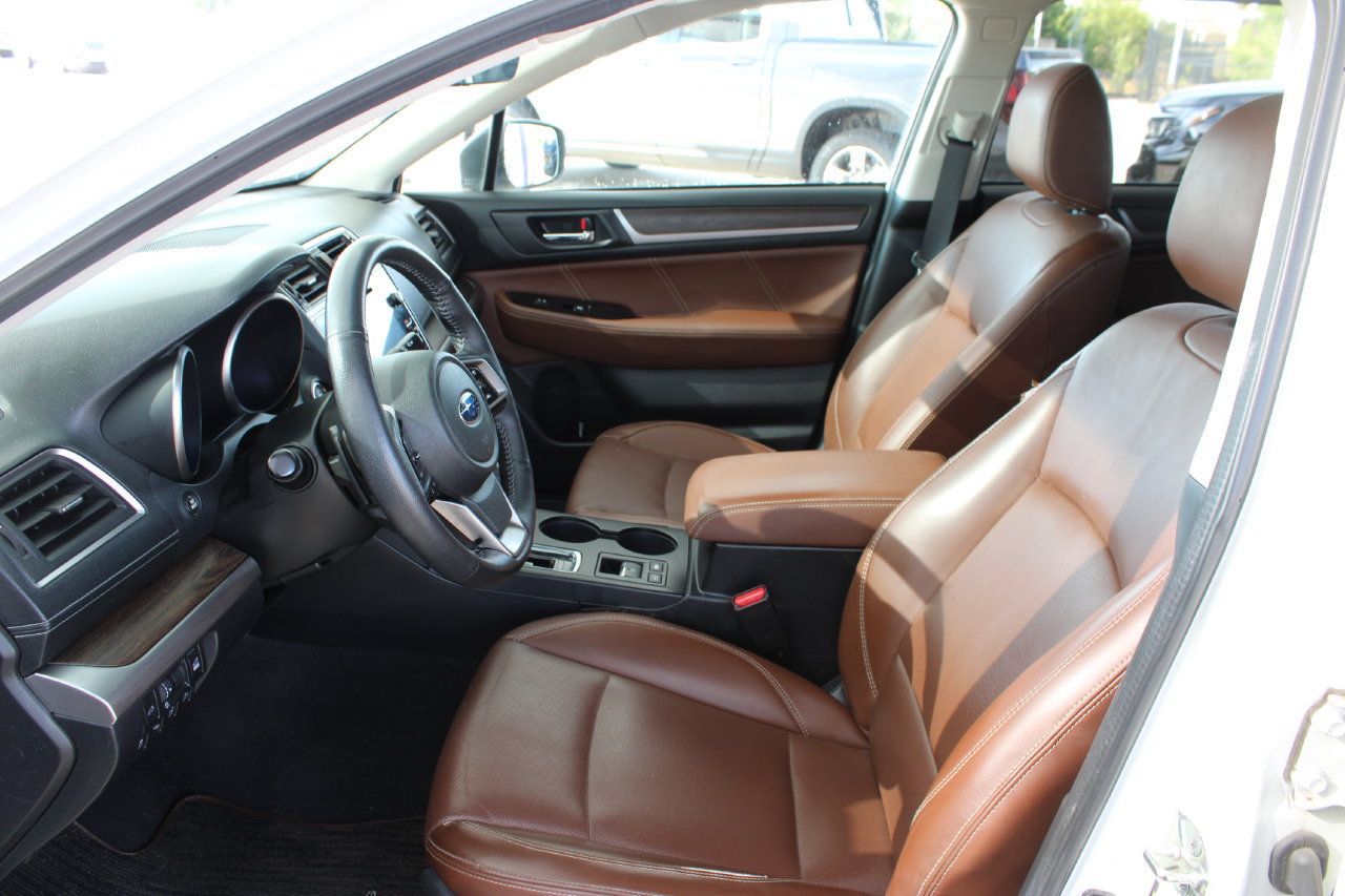 Used 2019 Subaru Outback 3.6R Touring w/ Popular Package #3A AWD/4WD image 10
