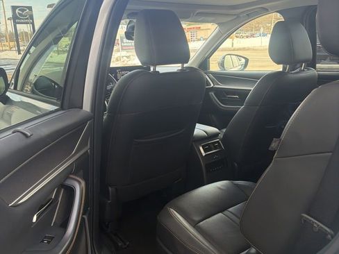 Used 2025 MAZDA CX-90 3.3 Turbo w/ Premium Sport Pkg image 10