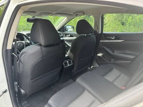 Used 2016 Nissan Maxima 3.5 S FWD image 12