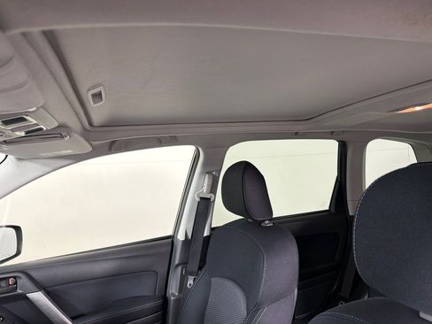 Used 2015 Subaru Forester 2.5i Premium w/ All-Weather Package image 12