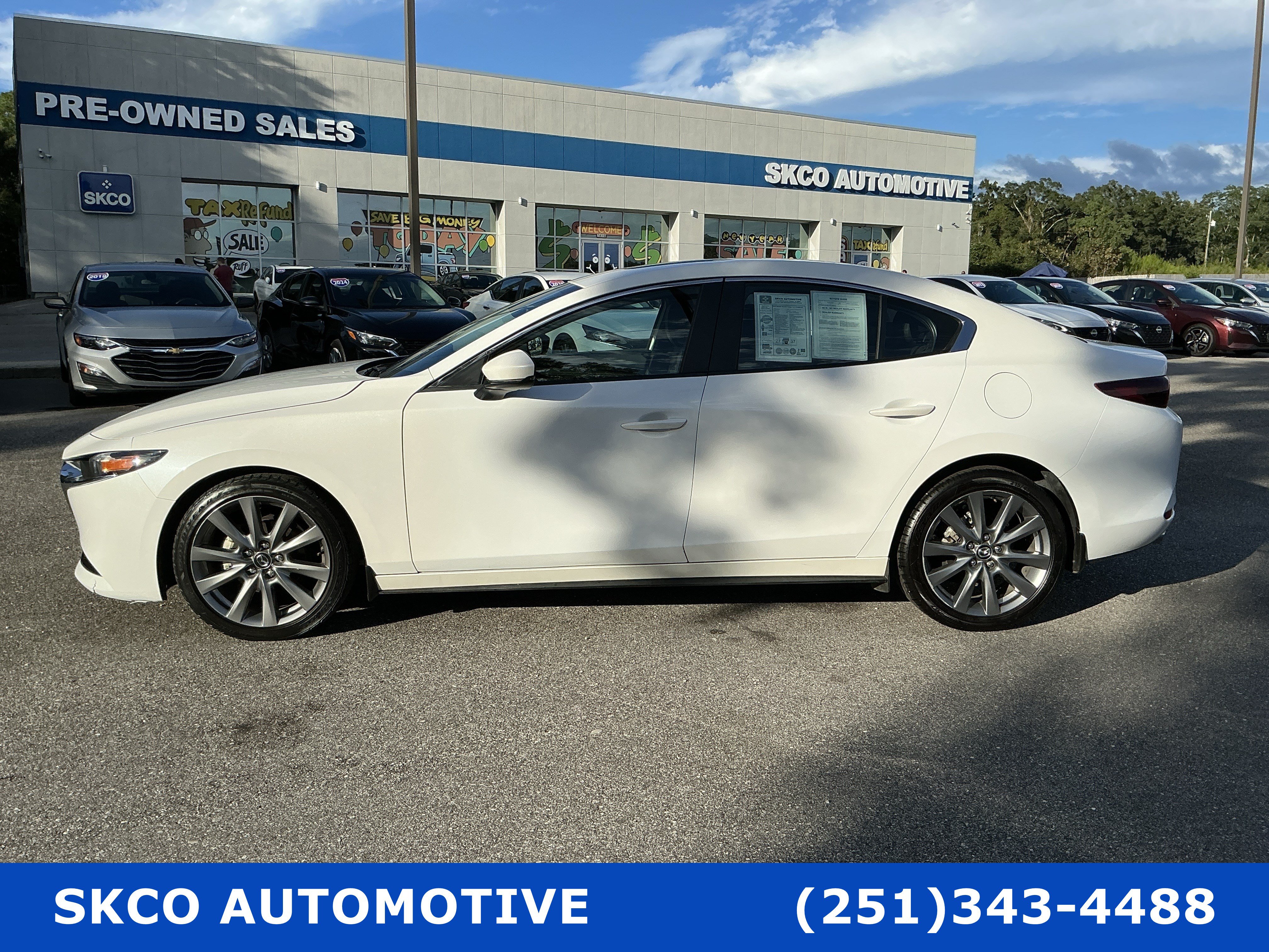 Used 2025 MAZDA MAZDA3 s FWD image 2
