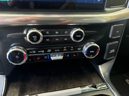 Used 2023 Ford F150 Lariat w/ Equipment Group 502A High AWD/4WD image 14