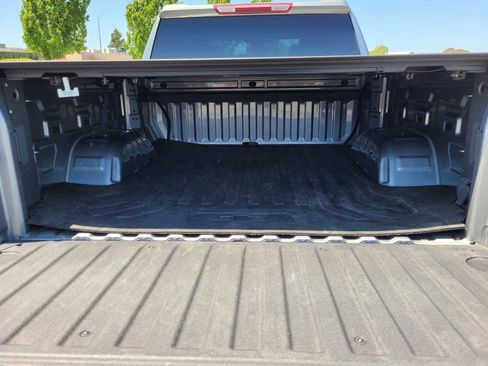 Used 2023 Chevrolet Silverado 1500 RST w/ Z71 Off-Road Package AWD/4WD image 35