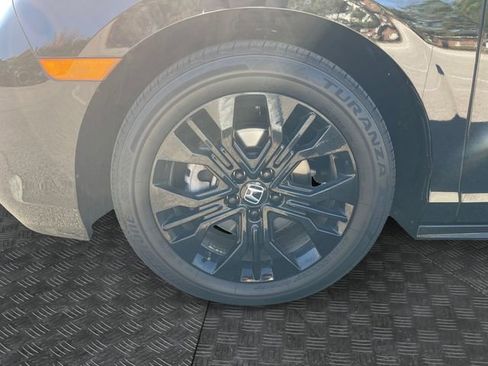 Used 2025 Honda Odyssey Sport-L image 14