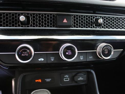 Used 2024 Honda Civic Sport image 11