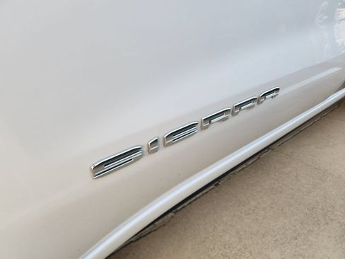 Used 2024 GMC Sierra 1500 SLT w/ SLT Premium Package RWD image 10