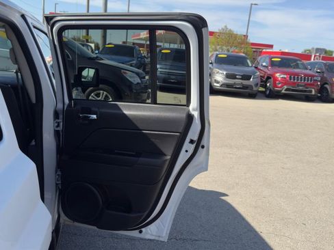 Used 2017 Jeep Patriot Sport w/ Power Value Group image 26