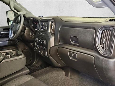 Used 2025 Chevrolet Silverado 2500 Custom w/ Custom Value Package image 22