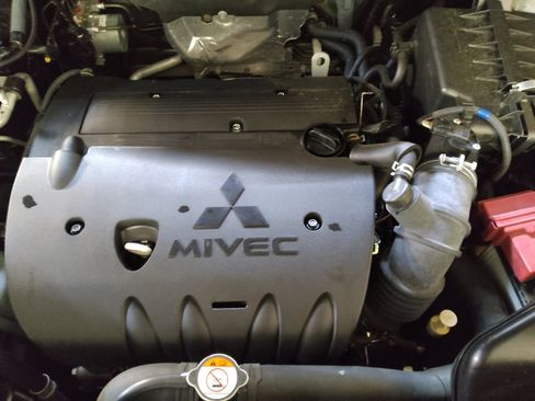Used 2024 Mitsubishi Outlander Sport ES AWD/4WD image 30
