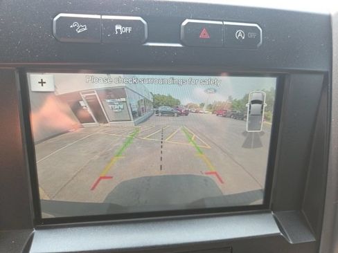 Used 2018 Ford F150 XLT w/ Equipment Group 302A Luxury AWD/4WD image 24