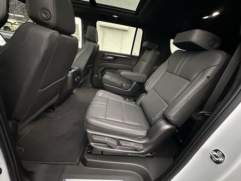 New 2026 Chevrolet Suburban RST w/ Comfort Package image 22