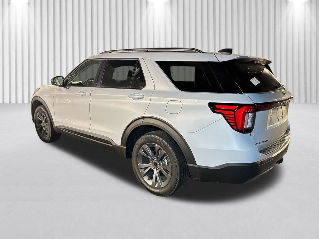 New 2026 Ford Explorer Active w/ Active Comfort Package AWD/4WD image 7