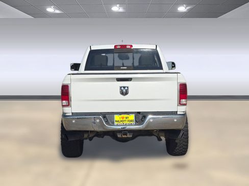 Used 2016 RAM 2500 Laramie w/ Convenience Group image 9