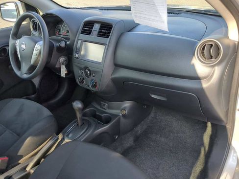 Used 2019 Nissan Versa S Plus image 25