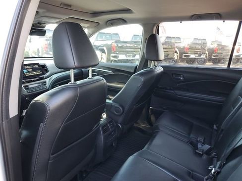 Used 2022 Honda Pilot Special Edition image 9