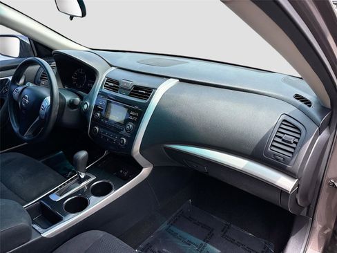 Used 2014 Nissan Altima 2.5 S w/ Sport Value Package FWD image 27