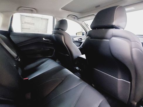 New 2025 Acura TLX w/ Technology Package image 40