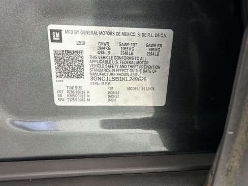 Used 2019 Chevrolet Trax LT w/ LT Convenience Package FWD image 20