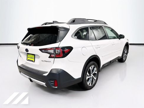 Used 2021 Subaru Outback Limited w/ Tech Package 3 AWD/4WD image 5