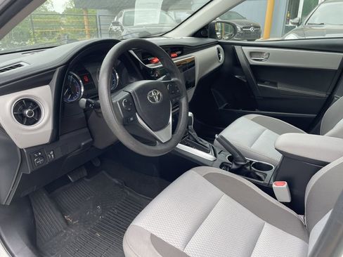 Used 2019 Toyota Corolla LE image 13