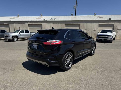 Used 2019 Ford Edge Titanium w/ Equipment Group 301A image 11