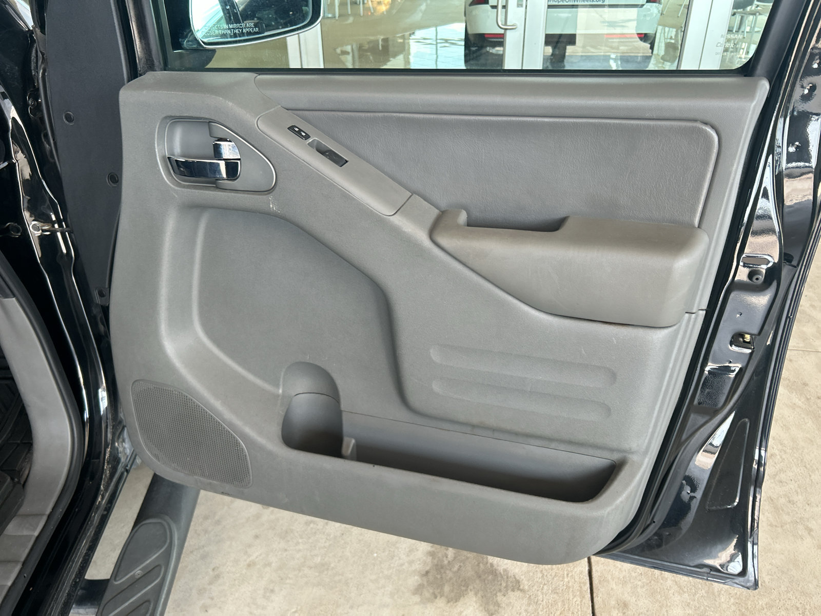 Used 2019 Nissan Frontier SL RWD image 19