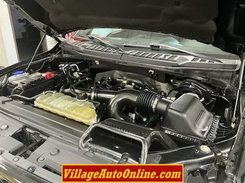 Used 2020 Ford F150 XLT w/ Equipment Group 302A Luxury AWD/4WD image 40