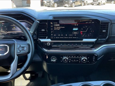 Certified 2024 GMC Sierra 1500 Elevation w/ X31 Off-Road Package image 6