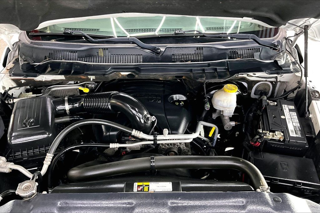 Used 2019 RAM 1500 Express w/ Wheel & Sound Group AWD/4WD image 28