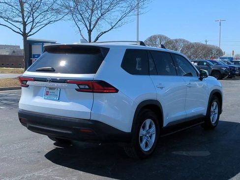 Certified 2026 Toyota Grand Highlander FWD image 5