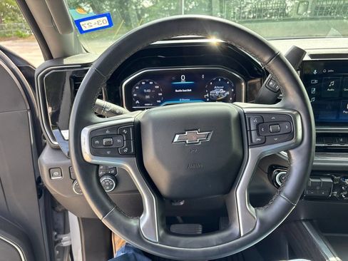 Used 2024 Chevrolet Silverado 2500 LTZ w/ LTZ Plus Package AWD/4WD image 16