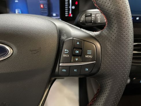 Used 2023 Ford Escape ST-Line w/ Tech Pack #1 image 19