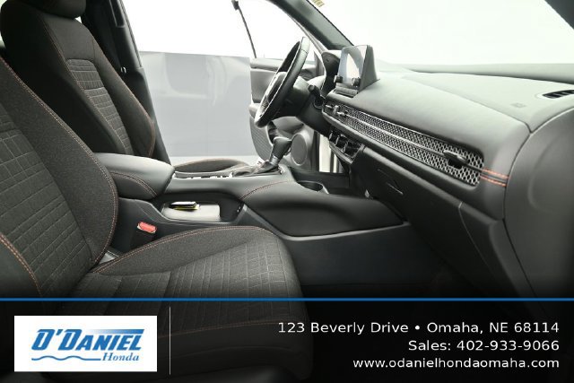 Used 2025 Honda HR-V Sport image 40