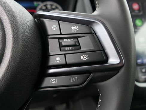 Certified 2025 Subaru Forester Limited w/ Popular Package image 14