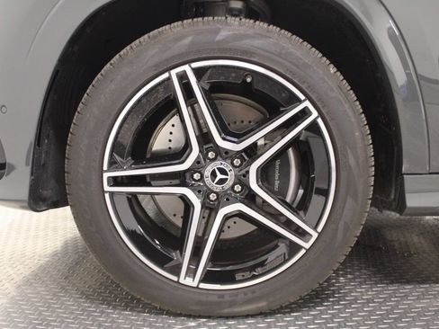 Certified 2026 Mercedes-Benz GLS 450 4MATIC image 15