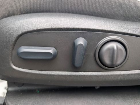 Used 2024 Chevrolet Equinox LS w/ LS Convenience Package AWD/4WD image 10
