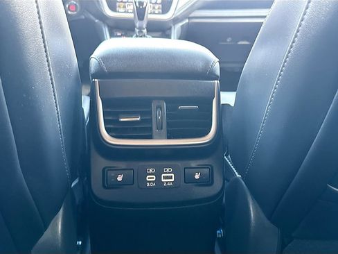 Used 2025 Subaru Outback Limited AWD/4WD image 27