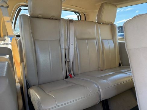 Used 2009 Ford Expedition EL EL Eddie Bauer 4WD image 27