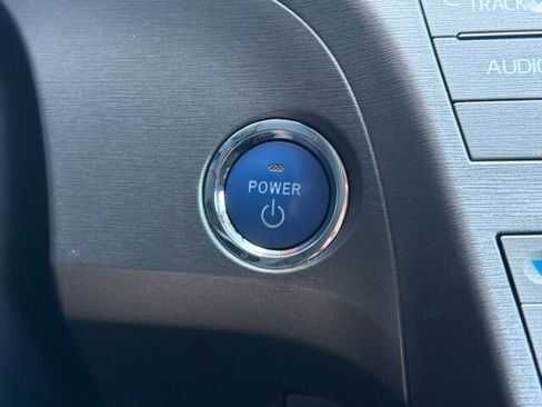 Used 2015 Toyota Prius Two FWD image 26