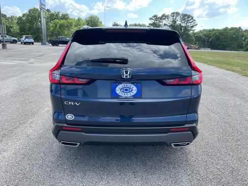 Used 2023 Honda CR-V Sport image 4