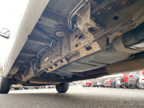 Used 2018 Chevrolet Express 3500 LS RWD image 31
