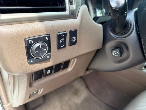 Used 2017 Lexus GX 460 w/ Navigation Package AWD/4WD image 18