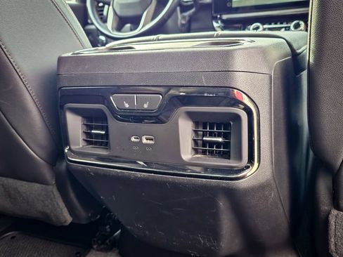 Certified 2024 GMC Sierra 2500 AT4 w/ AT4 Preferred Package image 40