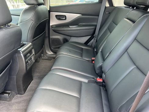 Used 2020 Nissan Murano SV w/ Premium Package FWD image 16
