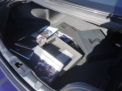 Used 2022 Ford Mustang Shelby GT500 w/ Technology Package image 31